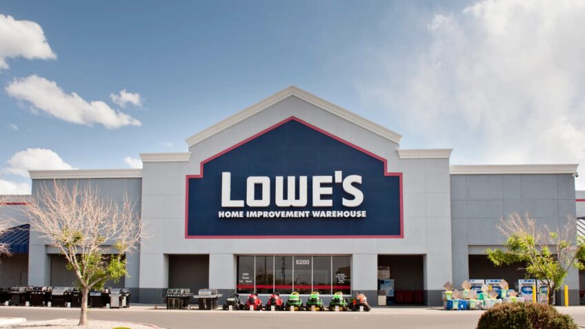 does lowes take apple pay